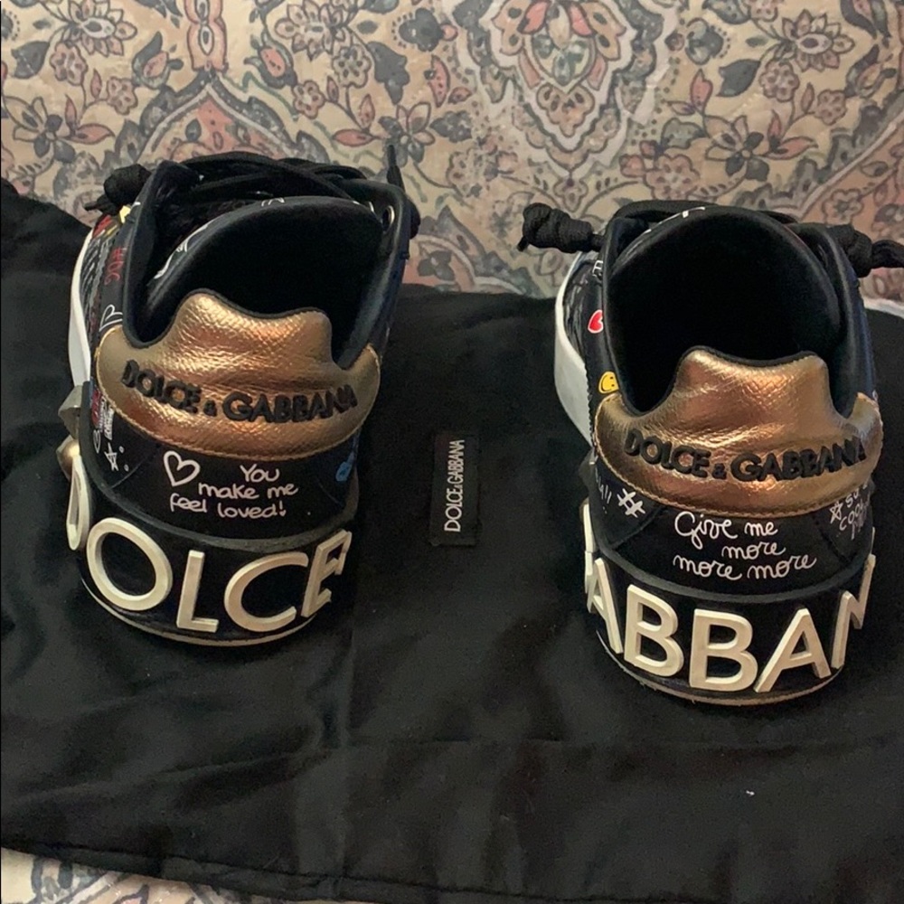 Shoes - Picture 3 of 8